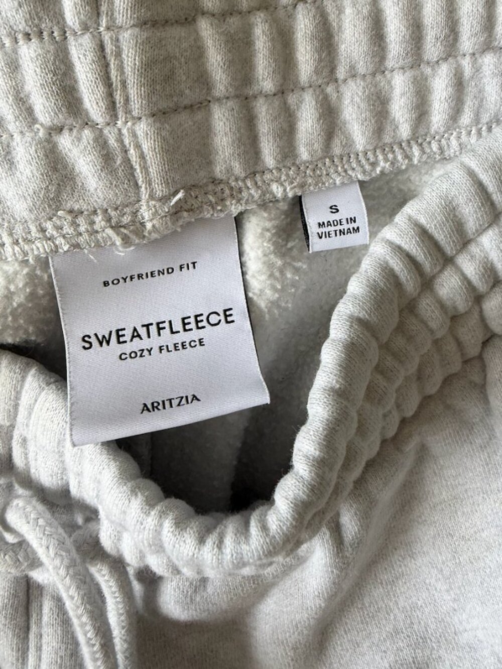 Aritzia Cozy Fleece Boyfriend Sweatpants Light Grey S - Picture 2 of 3